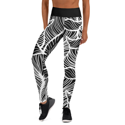Black & White Leaf - Woman's Leggings