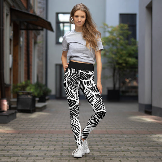Black & White Leaf - Woman's Leggings