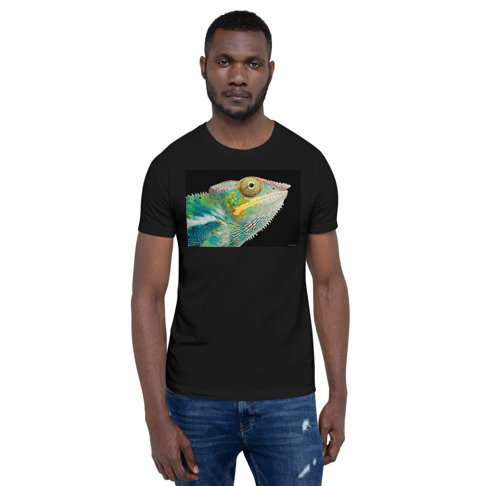 Classic Crew Neck Tee - Panther Chameleon CloseUp - Ronz-Design-Unique-Apparel