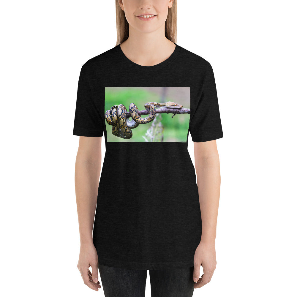 Everyday Elegant Tee - Boa Hanging Out