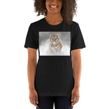 Load image into Gallery viewer, Everyday Elegant Tee - Tiger In Snow
