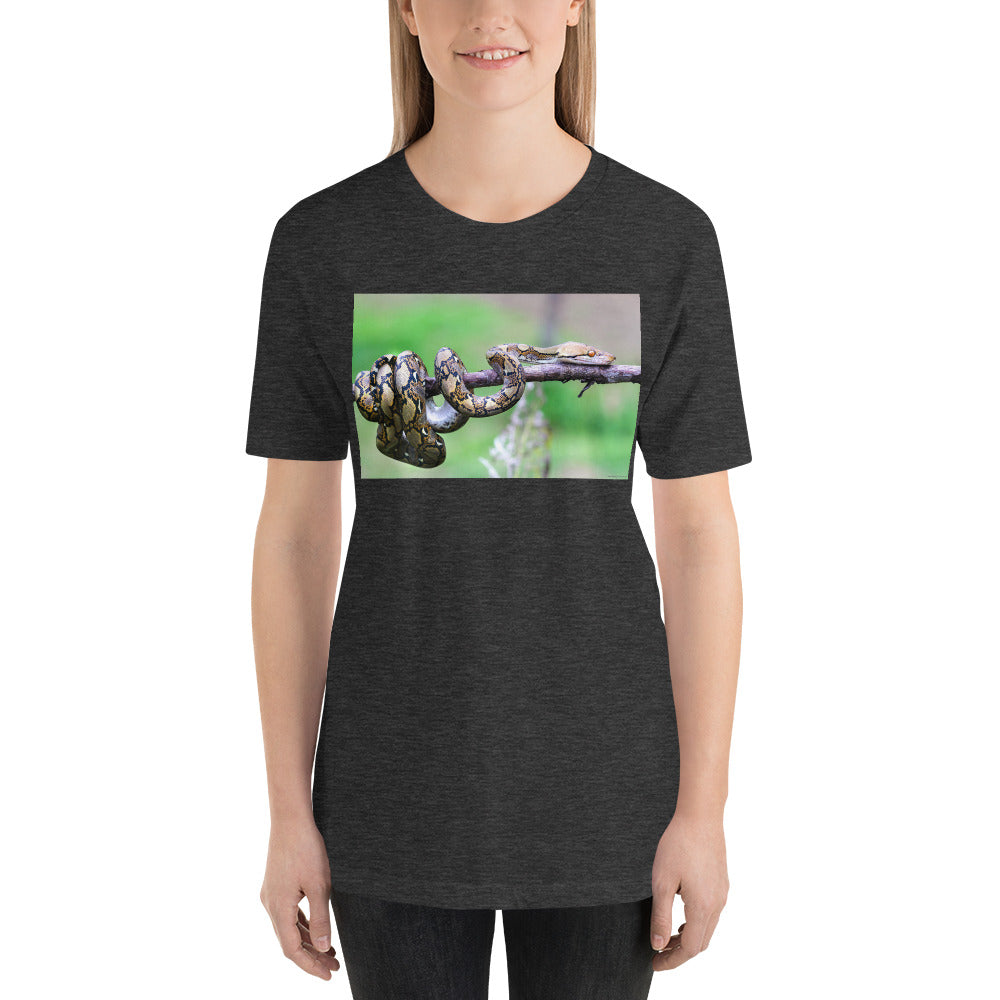 Everyday Elegant Tee - Boa Hanging Out
