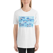 Load image into Gallery viewer, Everyday Elegant Tee - Foxes in Blue
