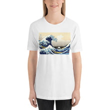 Load image into Gallery viewer, Everyday Elegant Tee - The Great Wave Off Kanagawa by Hokusai
