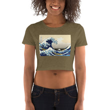 Load image into Gallery viewer, Premium Crop Tee - Hokusai: The Great Wave Off Kanagawa
