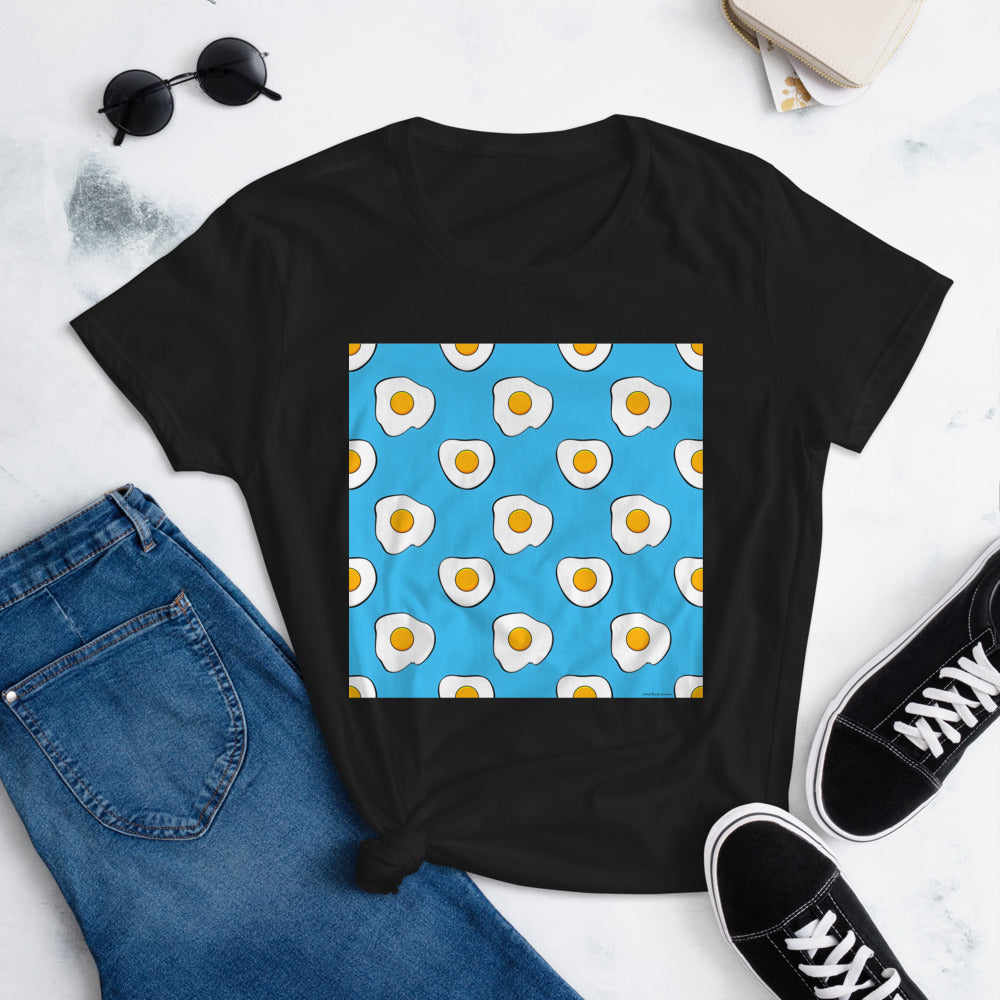 The Fashion Fit Tee - Eggs